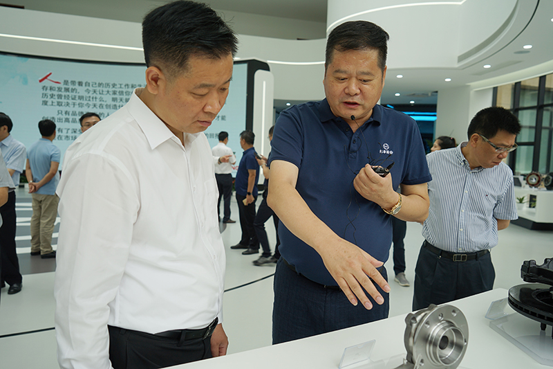 15952901273812903WGd.jpg 2.jpg